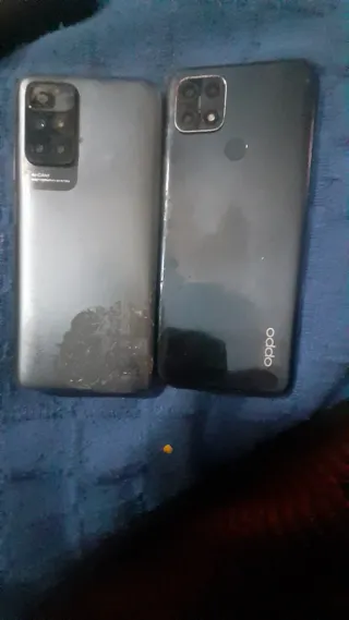 2 cellulari Oppo e Xiaomi per parti
