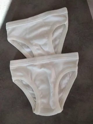 2 slip bimbo taglia 6 anni nuovi