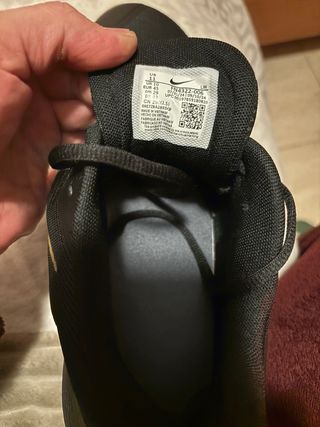 Zapatillas Nike Precision 7 Negras Doradas