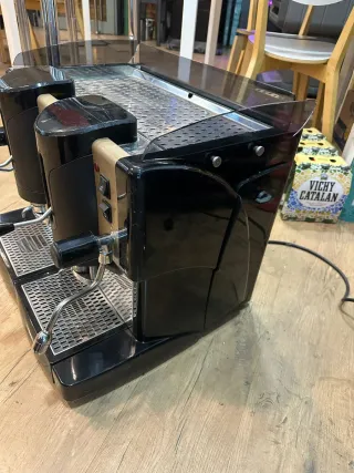 Máquina de café profesional, doble