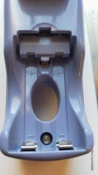 Cargador Pilas FRICOM DIAC160A Ni-MH/Ni-Cd