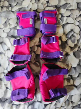 Patines Oxelo 4 Ruedas + Protecciones