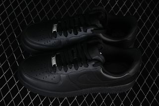 Nike Air Force 1 '07 Triple Black