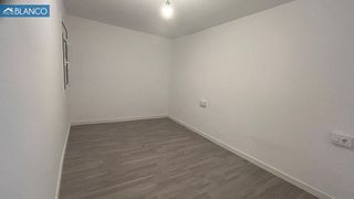 Piso en venta en Collblanc en Hospitalet de Llobregat, L´
