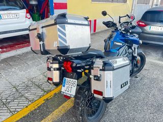 Triumph Tiger Explorer 1200 XCA Azul