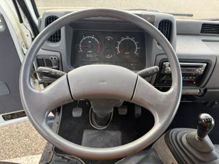 Nissan Cabstar CAJA ABIERTA 2005