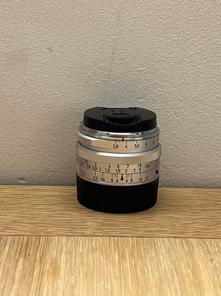 Objetivo Carl Zeiss Biogon 35mm f/2.8 ZM