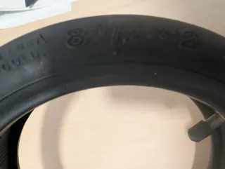 Rueda y cámara patinete 8 1/2 x 2