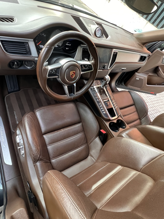 Limpieza de Coche DETAILING en seco a Domicilio