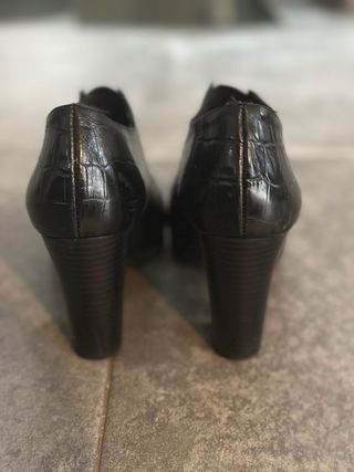 Botín mujer confort negro