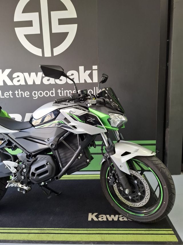 KAWASAKI Z-E1 ELECTRICA