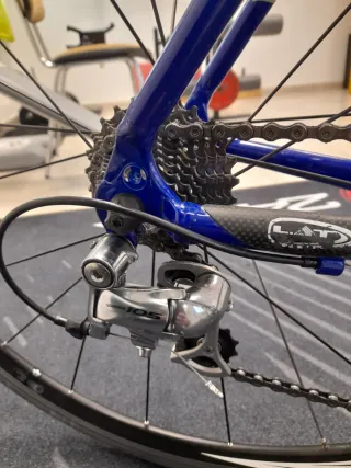 Bicicleta BH de carretera