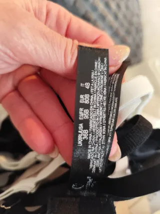 Sujetadores con aro (blanco, beige, negro)