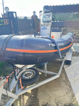 Semirrígida 4m sin fugas de aire