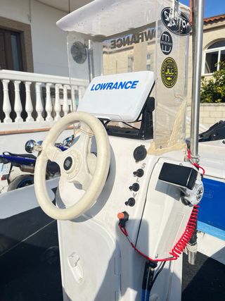 Semirrígida 4m sin fugas de aire