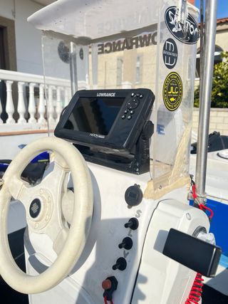 Semirrígida 4m sin fugas de aire