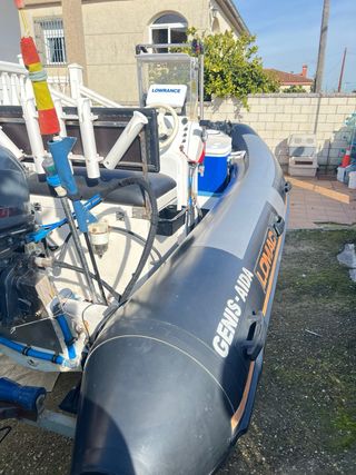 Semirrígida 4m sin fugas de aire