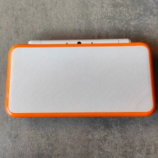 New Nintendo 2DS XL Arancione Bianco Completo