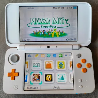 New Nintendo 2DS XL Arancione Bianco Completo