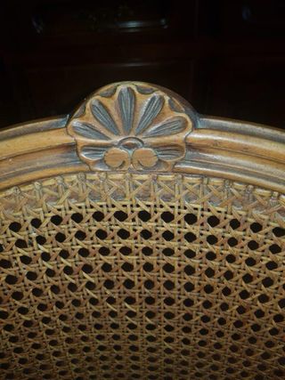 Juego de sillas y sillones