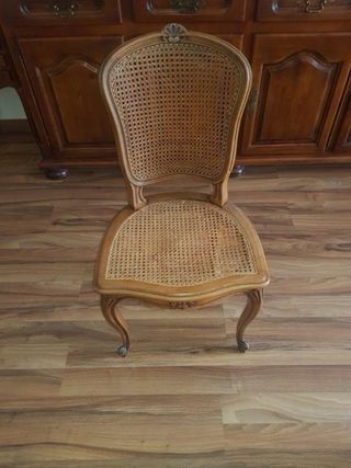 Juego de sillas y sillones