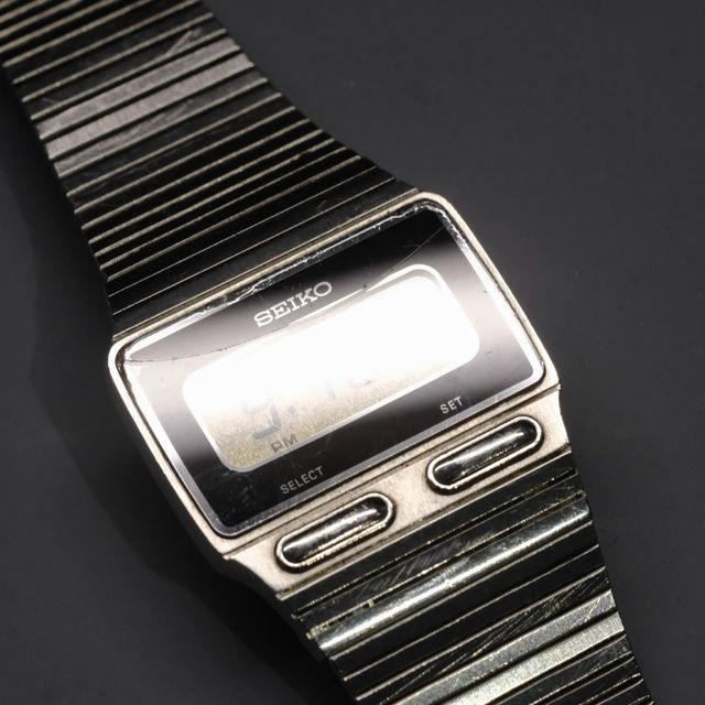 Reloj Seiko Digital LCD Vintage F231-4010
