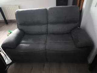 Sofás de 3 y 2 plazas gris