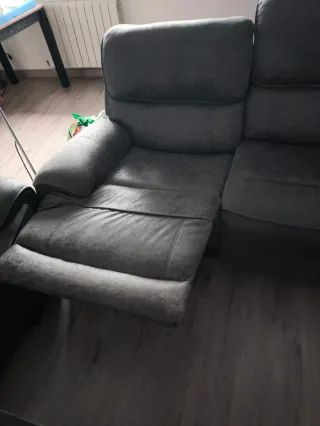 Sofás de 3 y 2 plazas gris