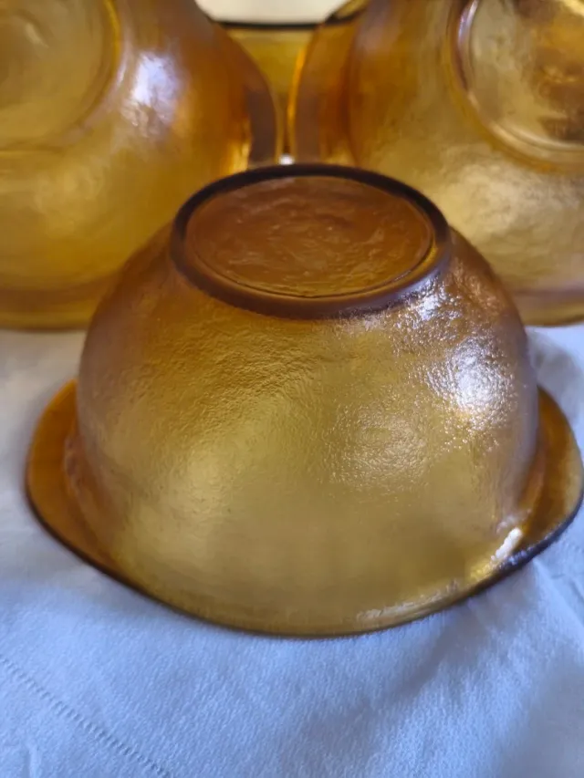 6 Tazones Vidrio tipo Duralex texturizados.