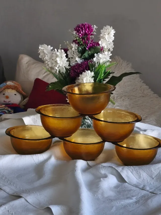 6 Tazones Vidrio tipo Duralex texturizados.