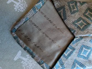 Cravatta fantasia rombi marrone e verde acqua