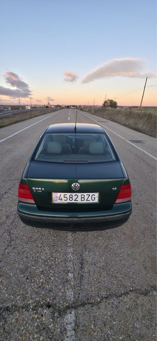 Volkswagen Bora 2002