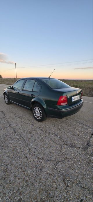 Volkswagen Bora 2002