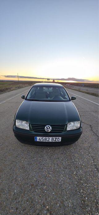 Volkswagen Bora 2002