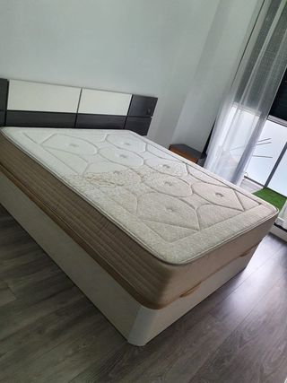 colchones, canapes abatibles y camas. LIQUIDACION