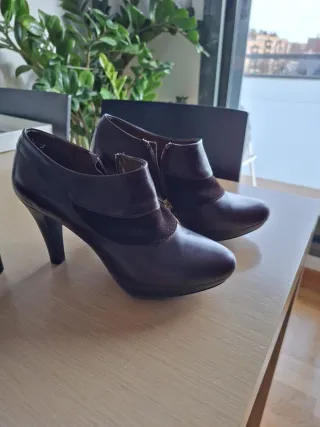 Botín de piel marrón Talla 38, Patricia Miller