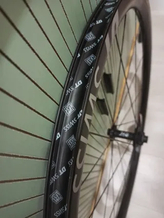 Rueda Carbono Dt swiss ERC 1400 DICUT 35mm 12x100