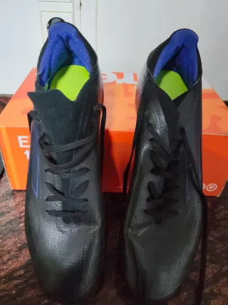 Botas de fútbol Adidas Negras