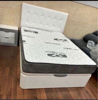 Canapé y Colchón Beige/ banco / medidas disponible