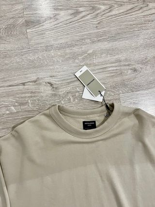 Sudadera básica beige