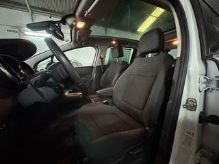 Peugeot 5008 7 plazas. 2016 100kms