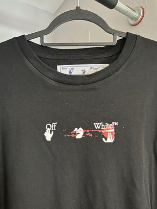 Camiseta Off-White Negra con Estampado