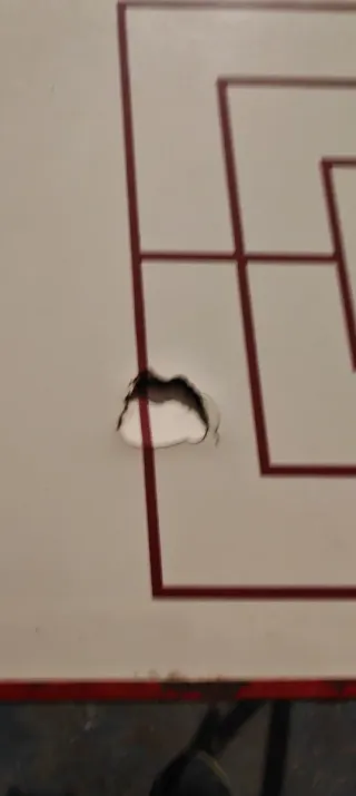 Tavolino da giardino rosso e bianco