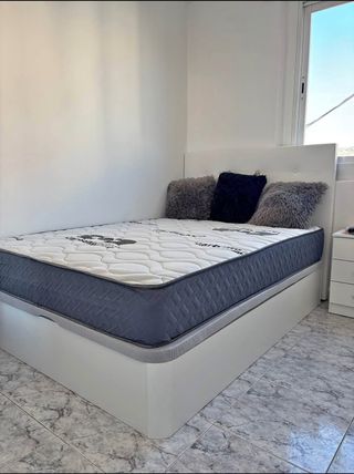 Colchones y canapés grandes