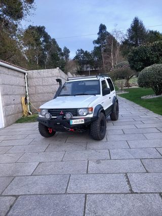 Mitsubishi Montero 1992