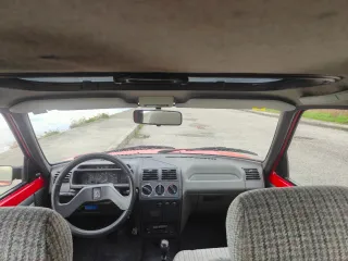 Peugeot 205 1988