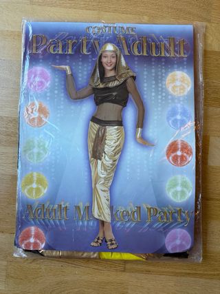 Disfraces para niñas y adultos