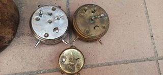 Relojes Despertador Antiguos HERMON y Blessing.