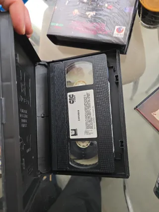 Lote 4 VHS: Darkman, darkman 2 la pequeña y xtro