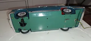 Mercedes Paya Coche a Pedales